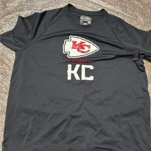 Under Armour, Kansas City Chiefs athletic T-shirt size small